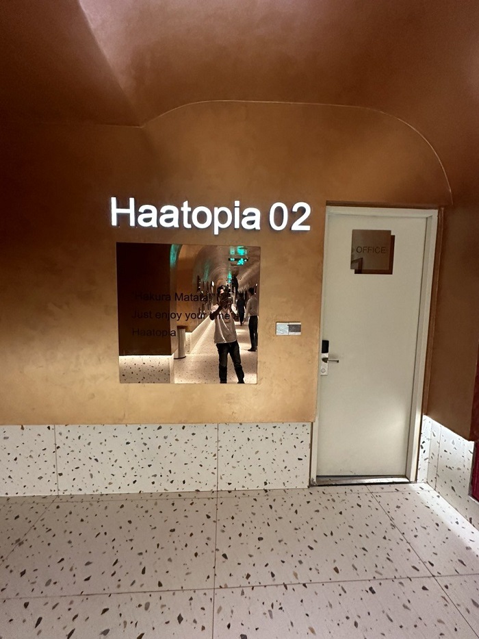 thi công chữ nổi haatopia 02