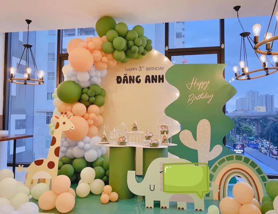 THI CÔNG BACKDROP TRỌN GÓI HỒ CHÍ MINH 