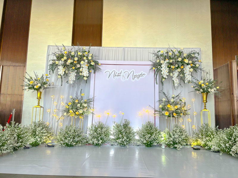 Thi công backdrop đám cưới