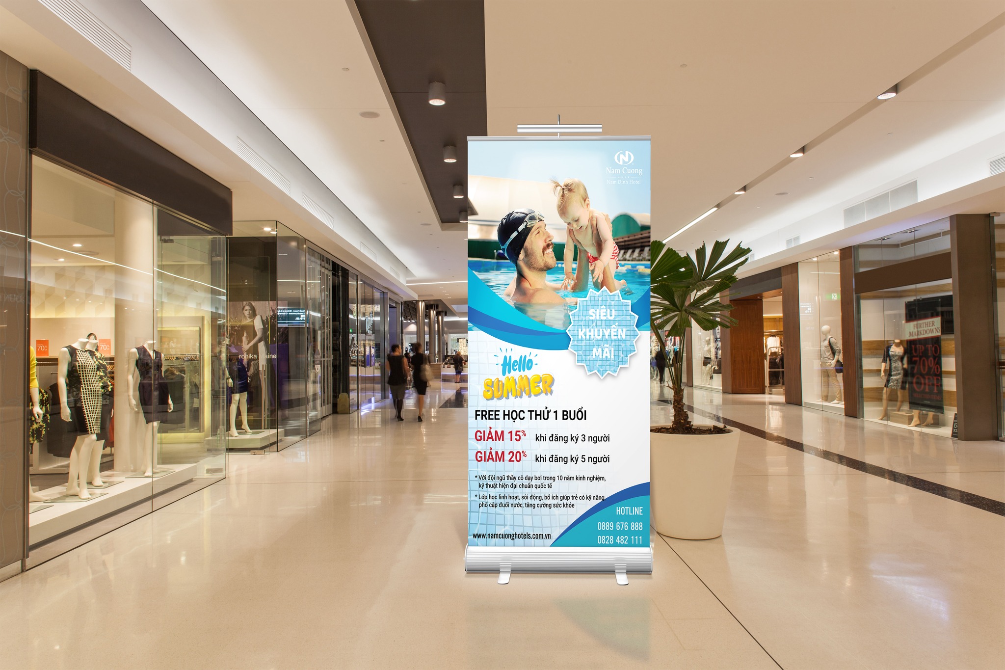 In standee tại Tân Bình