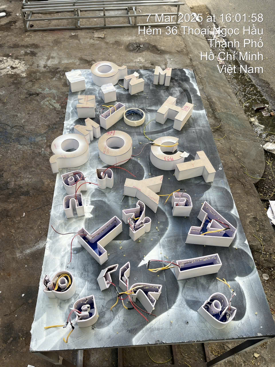 Thi Công Bảng Hiệu Chữ Nổi HCM