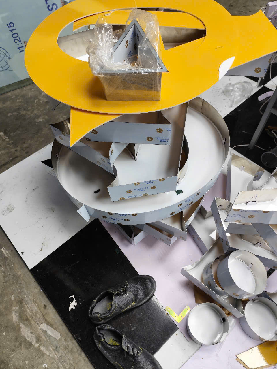 Thi Công Bảng Hiệu Chữ Nổi HCM