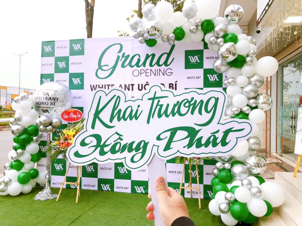 In Backdrop Khai Trương TP.HCM Chuyên Nghiệp, Giá Tốt 2026 – Thi Công Nhanh Tại Tân Bình